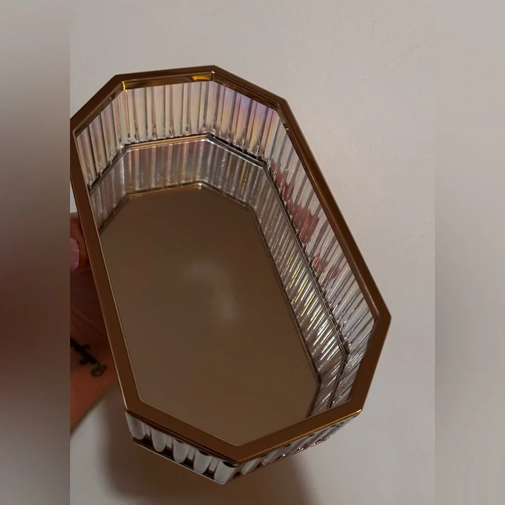 NWT B&BW Iridescent Mirror Body Care Vanity Tray & Free B&BW 2.5oz product - Picture 4 of 7